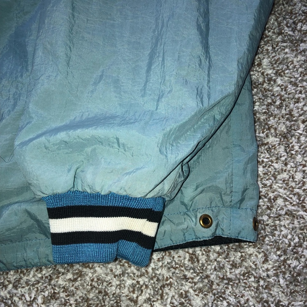 Timberwolves Pullover - Picture 5 of 9